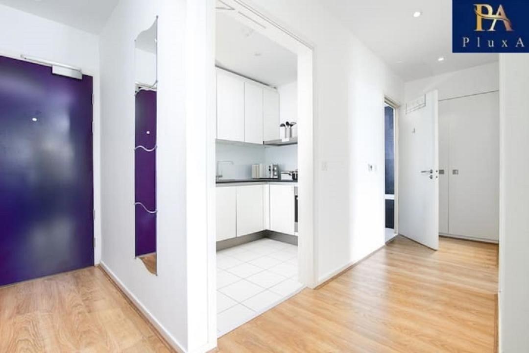 Pluxa Azure Cubic - Azure Cityview, Corporate Stays Welcome Birmingham Bagian luar foto